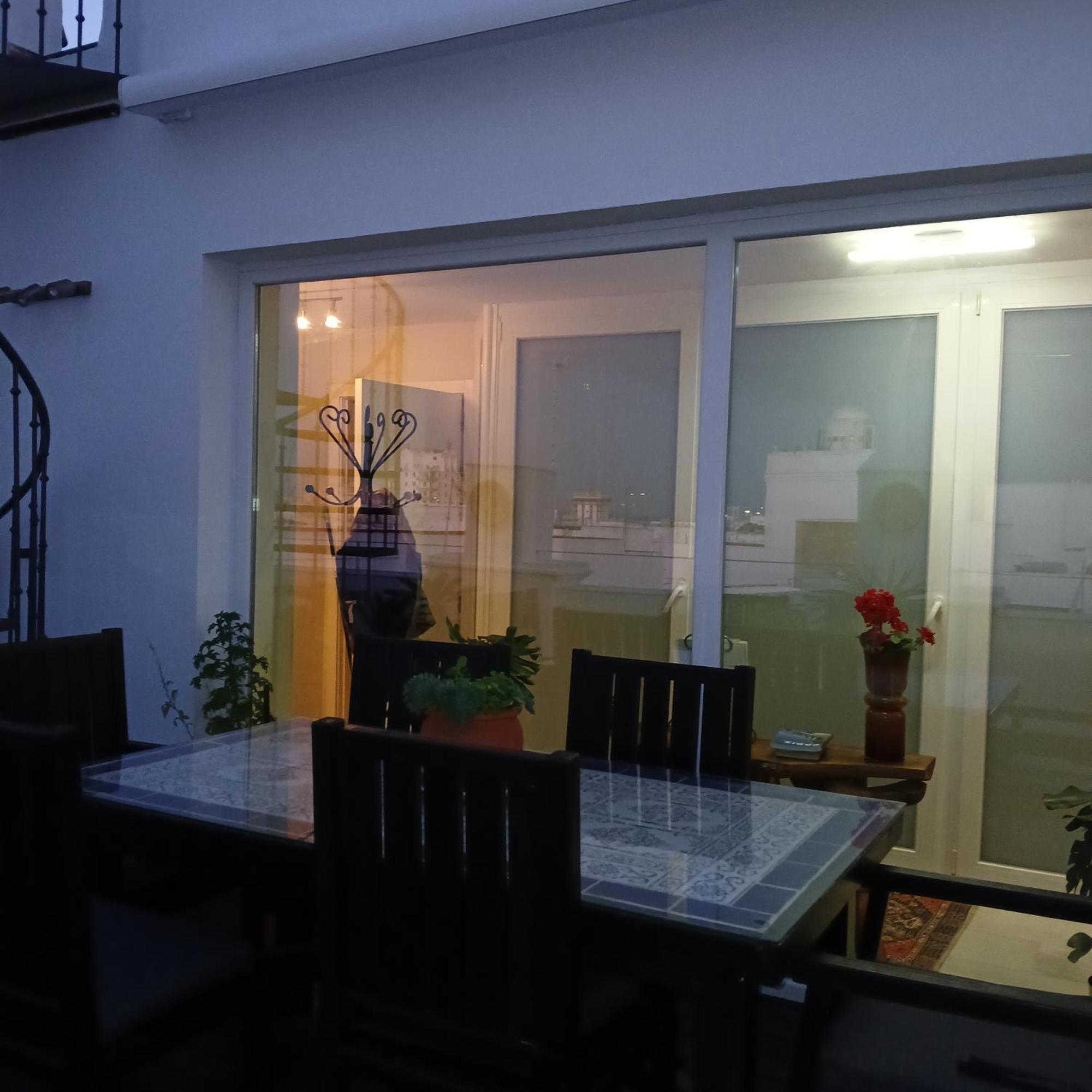 ***** Attic With Impressive Views And Jacuzzi Apartment Cadiz Luaran gambar